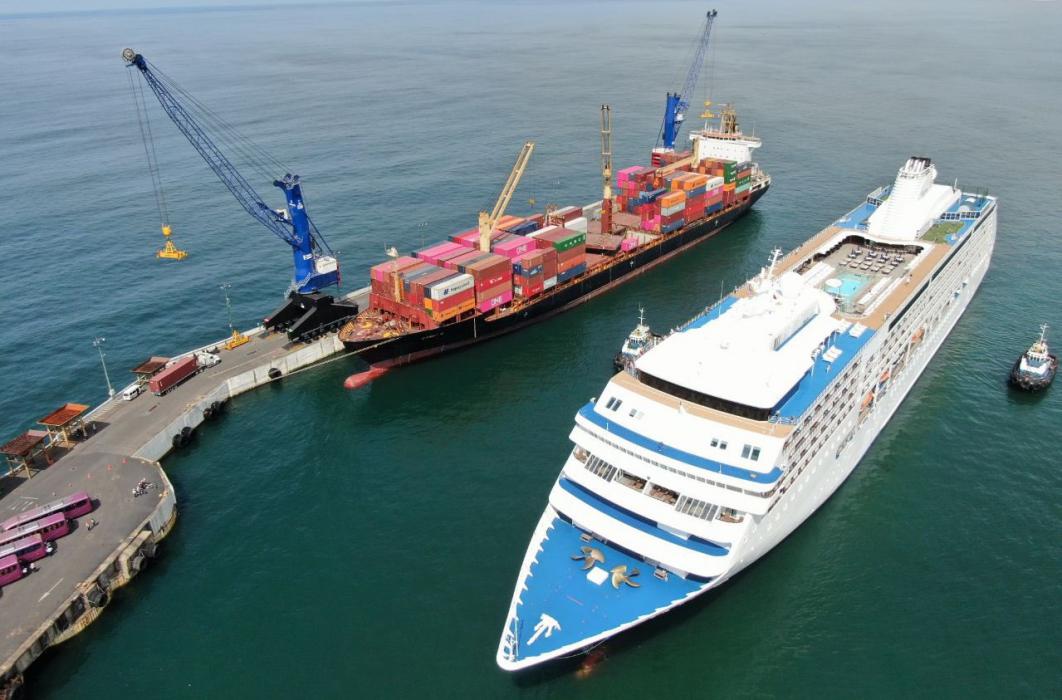 Crucero Seven Seas Mariner, procedente de California, llega al Puerto de Acajutla crucero-seven-seas-mariner-procedente-de-california-llega-al-puerto-de-acajutla
